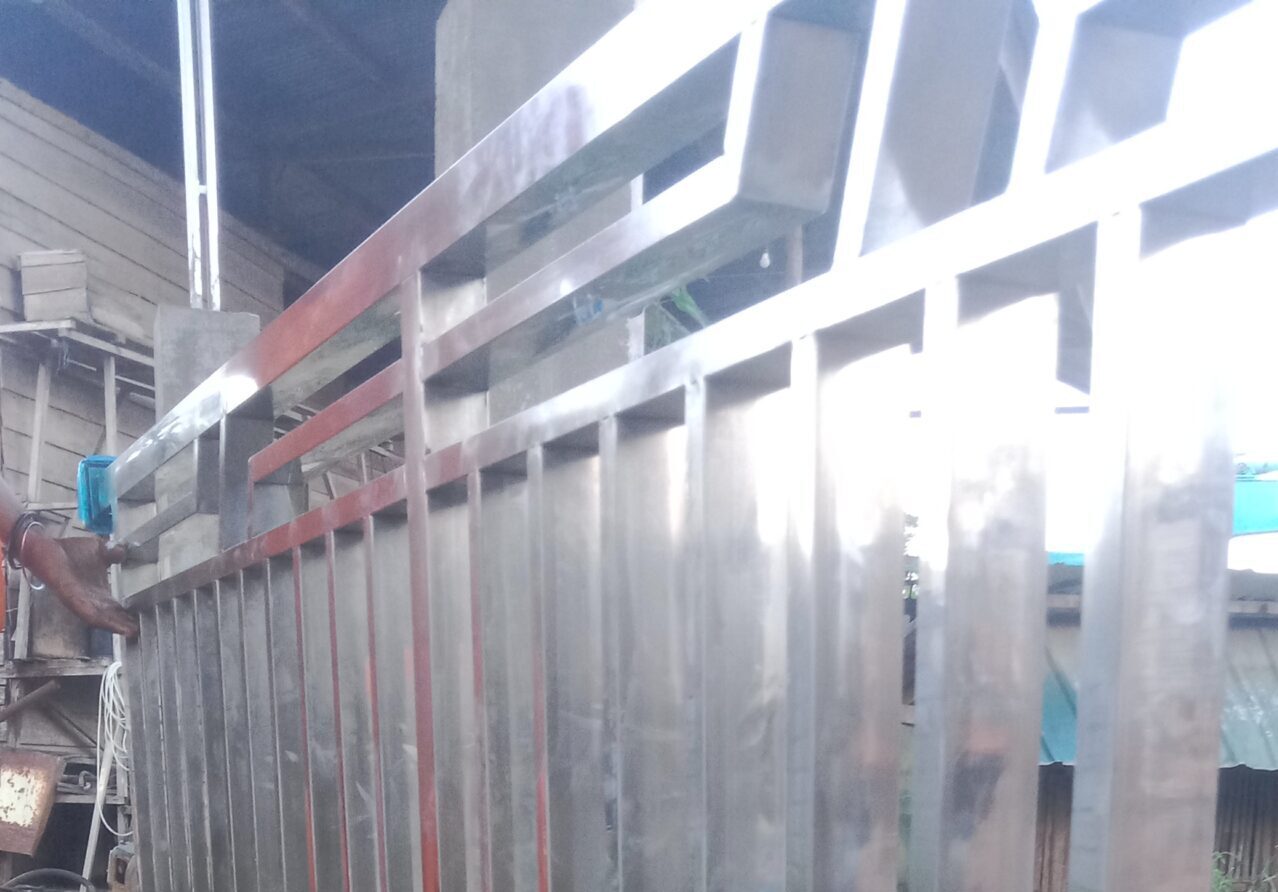 Pagar besi stainless steel anti karat